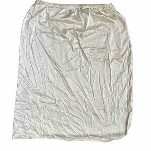 2/$18‎ SALE! Vassarette Slip Skirt Cream Womens L Vintage USA Silky Nylon Lace
